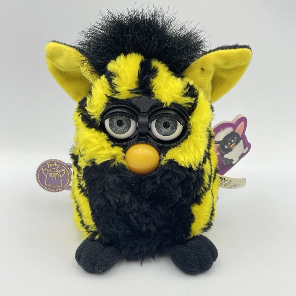 Vtg 1999 Tiger Electronics Bumblebee Furby 70-800 Working W/ Original Tags JT